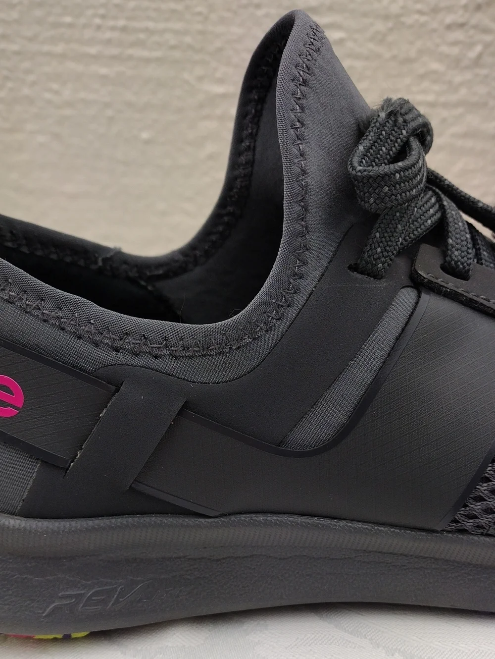 New Balance Nergize Sport Castle Rock Pink Round Toe Mesh Lace Up Athletic Shoe